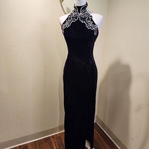 Zum Zum by Niki Livas Black Velvet Prom Dress